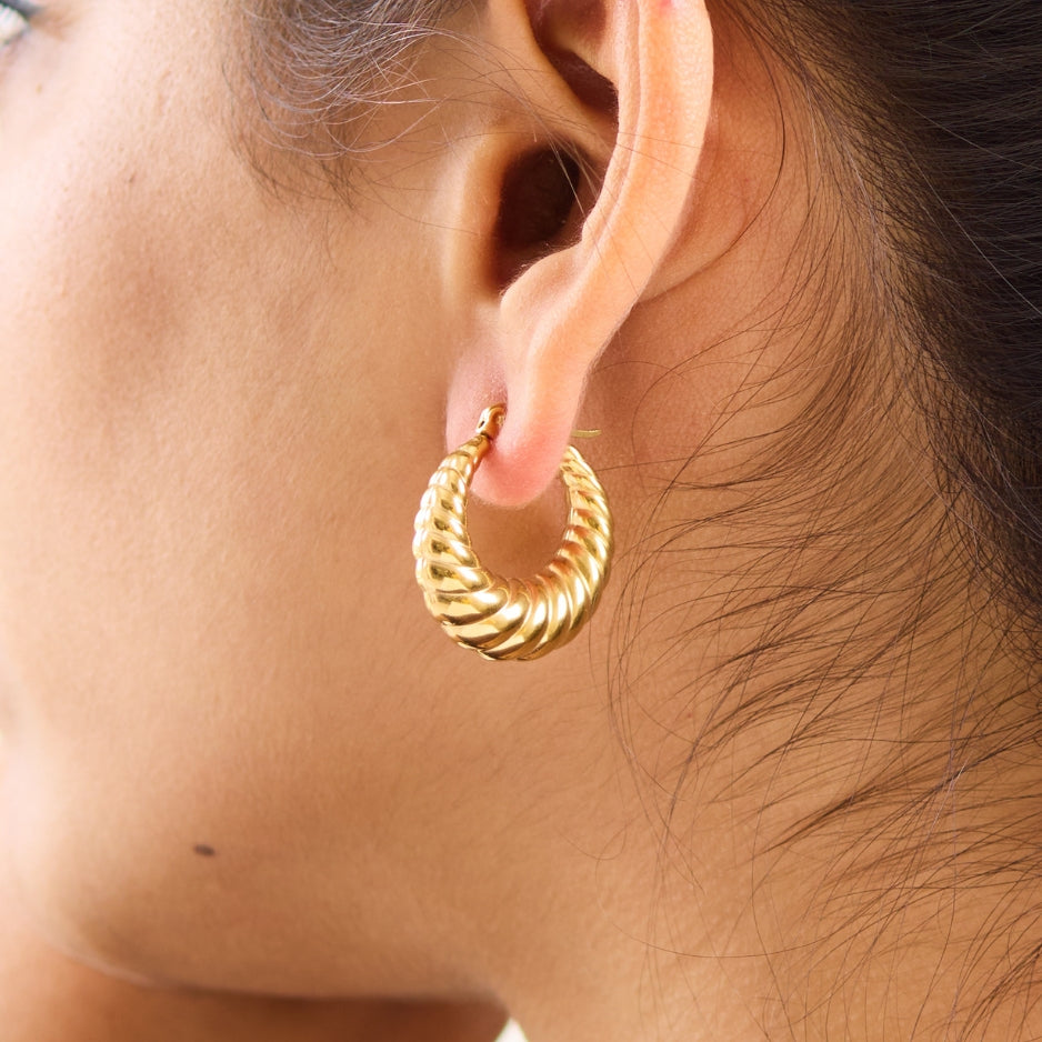 18K Gold Plated Swirl Hoop Earring