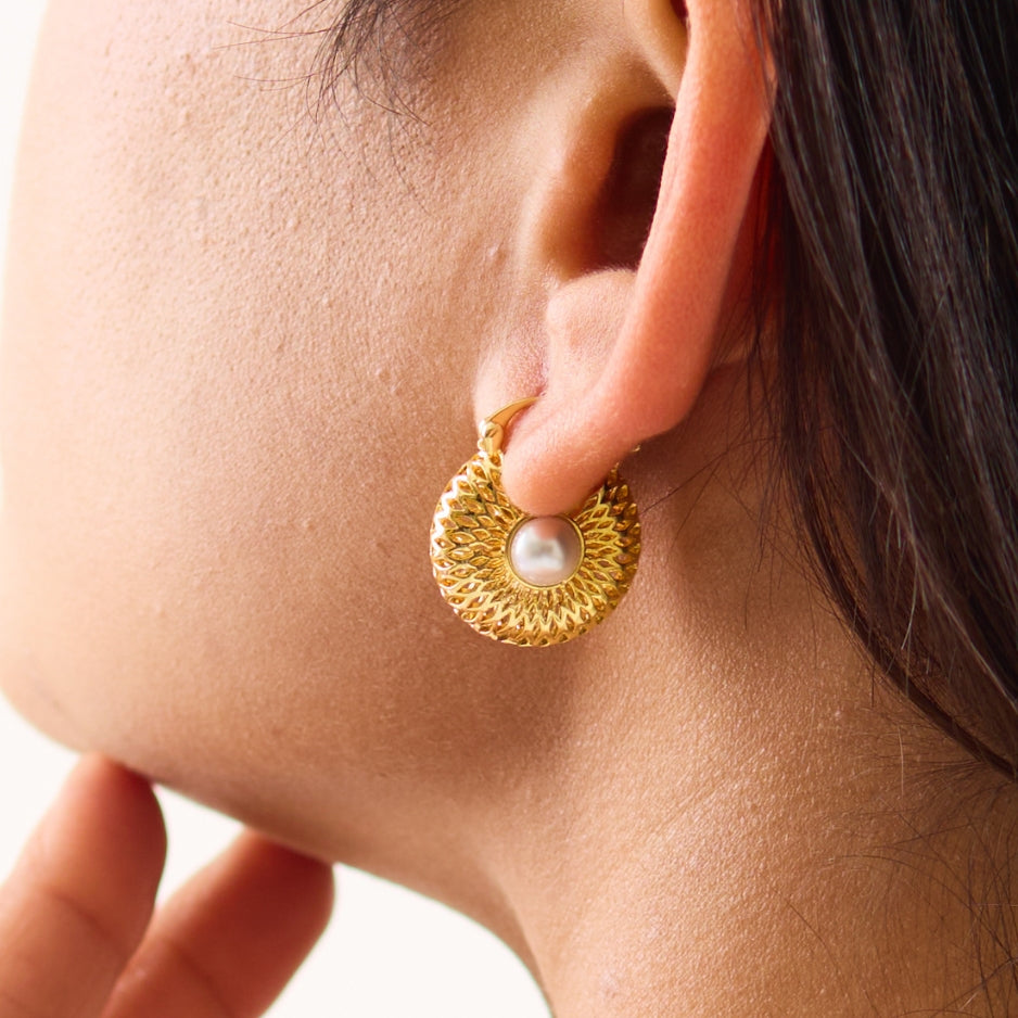 18K Gold Plated Pearl Mesh Hoop Earring