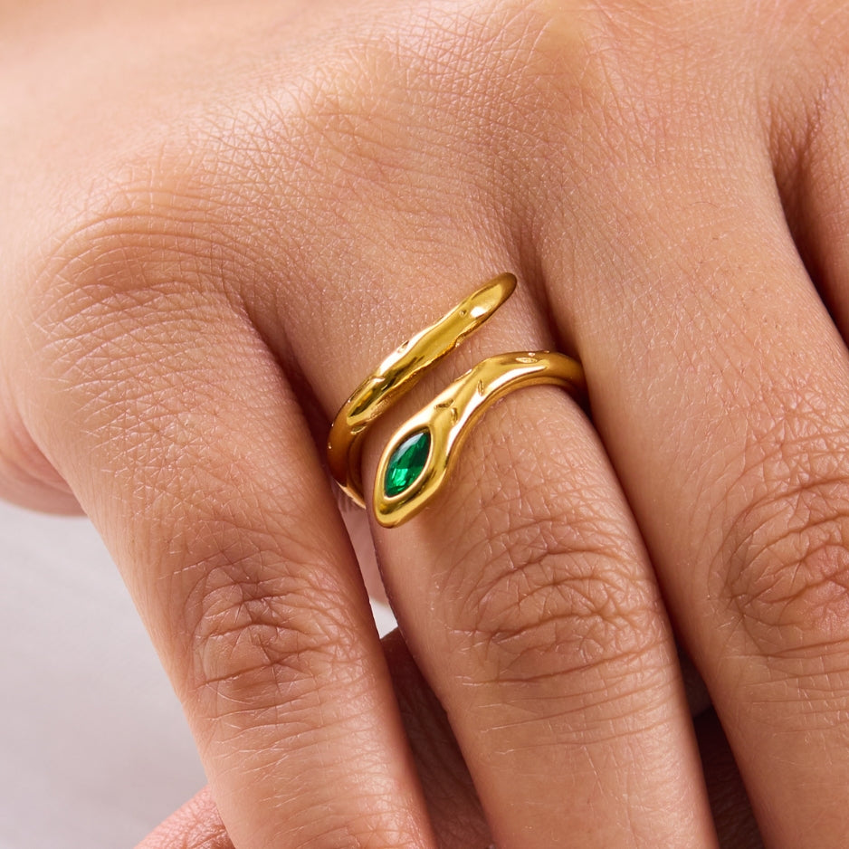 Emerald Snake Ring