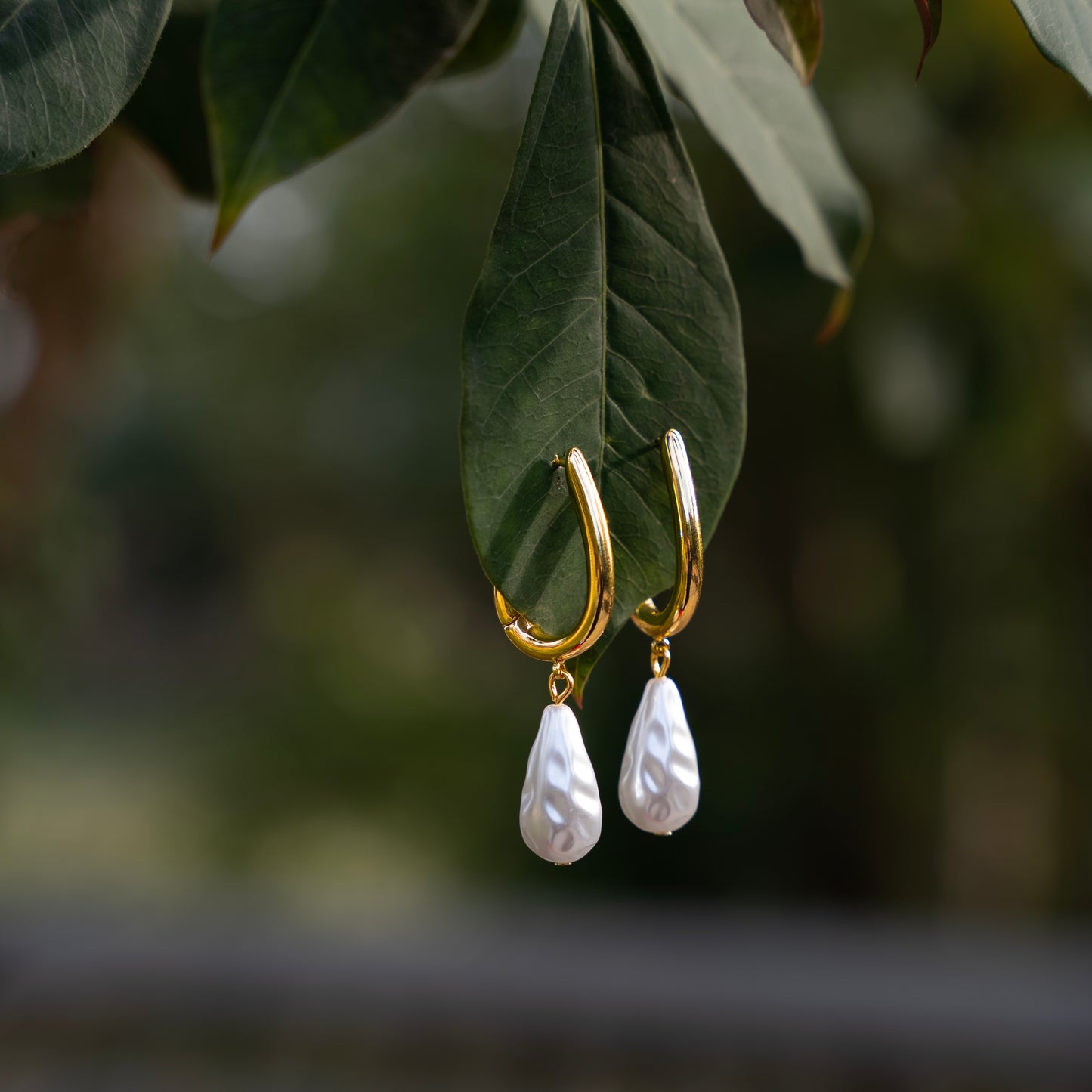 Baroque Pearl Hoops Earring