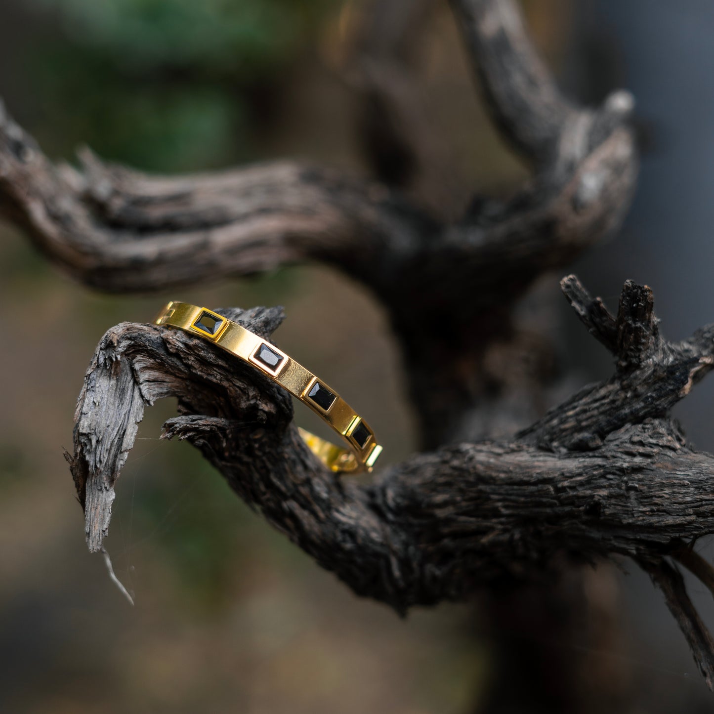 Black Crystal Kada