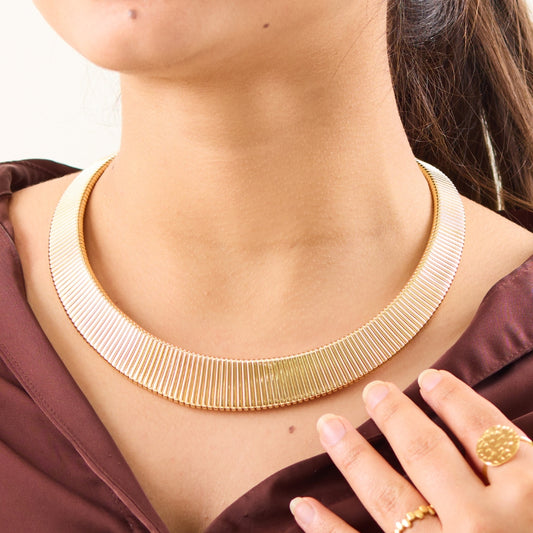 Striped Collar Metallic Necklace