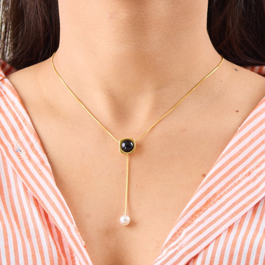 18K Gold Plated Stone Studded& Pearl Snowdrop Necklace
