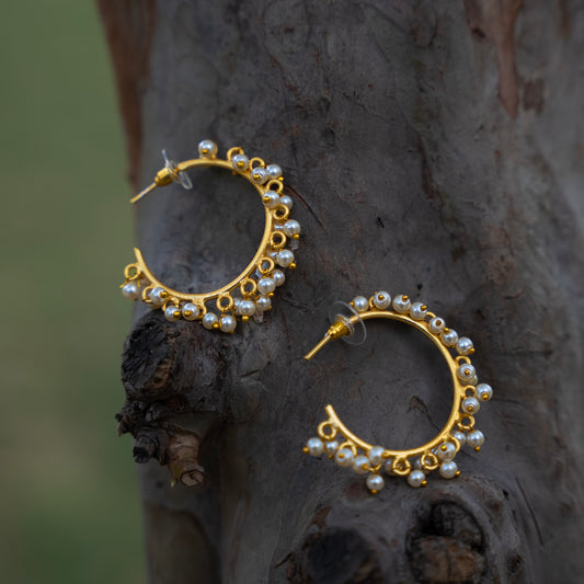 Pearly Hoops Earring
