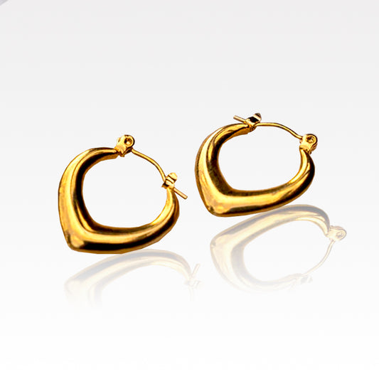 Felicity Hoop Earring